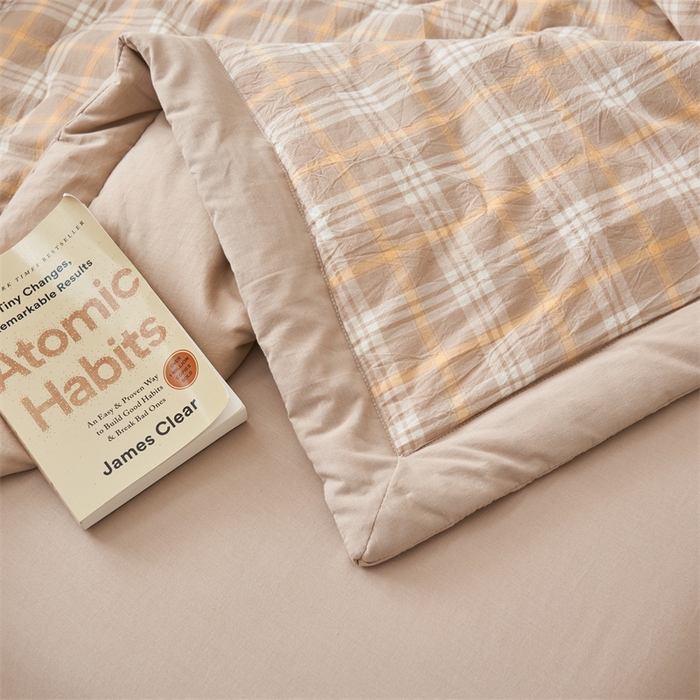 91家纺网 家纺一手货源 找家纺 2025新款A类纯棉水洗棉色织棉花夏被四件套全棉空调被夏凉被 沃格-咖