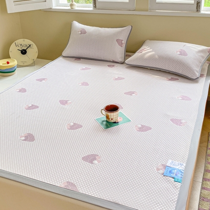 91家纺网 家纺一手货源 找家纺 （总）缦卡琳家纺 2025新款按摩豆豆凉席三件套