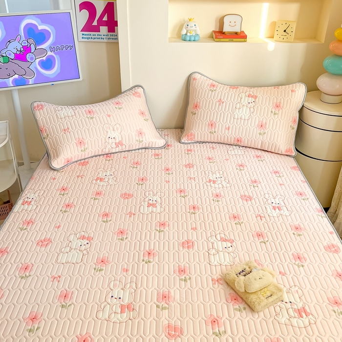 91家纺网 家纺一手货源 找家纺 川悦生活 2025新款小阪凉感丝印花凉席 香甜小兔