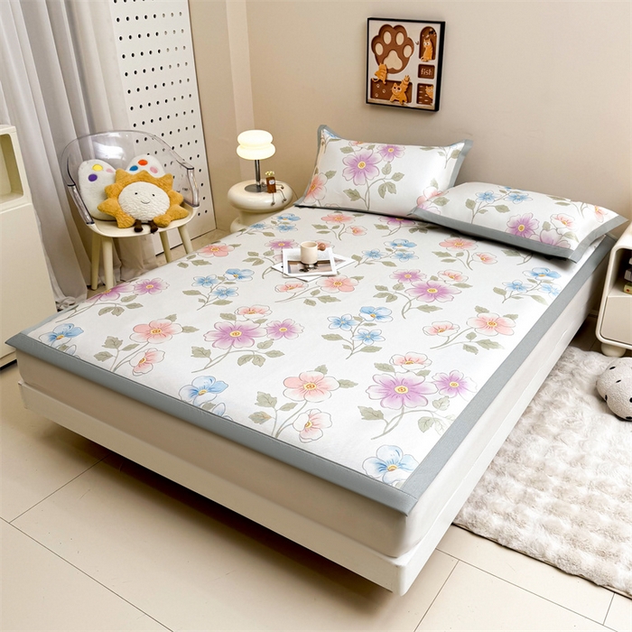 91家纺网 家纺一手货源 找家纺 雯豆2025夏季新品冰藤印花凉席三件套平铺绑带款冰丝凉席三件套 冰藤席-绑带款-出水芙蓉