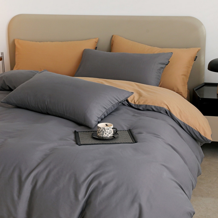 91家纺网 家纺一手货源 找家纺 2025年纯色双拼60支纯棉被套 深灰+卡其