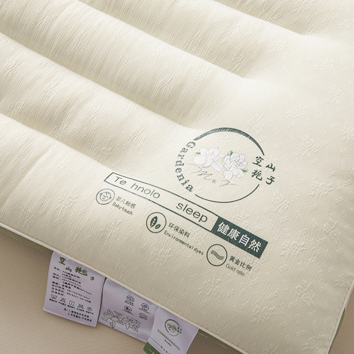 91家纺网 家纺一手货源 找家纺 云熙枕业 2025新款亲肤提花空山栀子花枕头枕芯 空山栀子定型枕 48x74cm/只