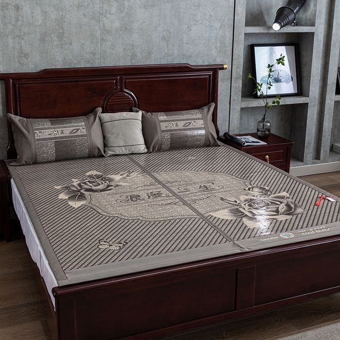 91家纺网 家纺一手货源 找家纺 苏迪凉席竹席2025新款竹席凉席冰丝席碳化双面印花藤草席 浪漫一生 灰