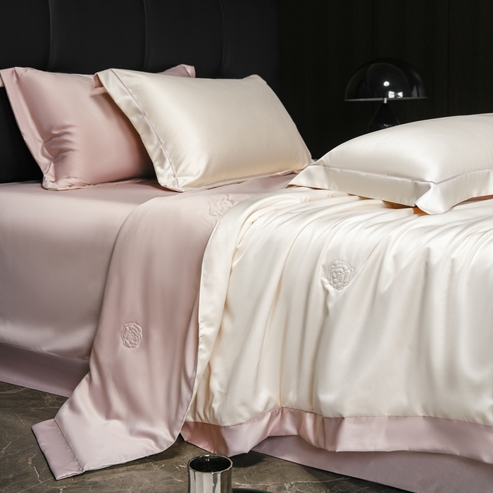 91家纺网 家纺一手货源 找家纺 （总）丽卡家纺 2025新款凉爽鸭天丝夏被四件套