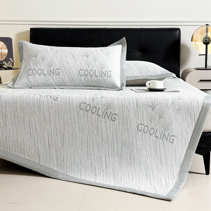 91家纺网 家纺一手货源 找家纺 雯豆2025中分子PE凉感冰丝凉席三件套平铺绑带款席子 银杏叶PE席-灰-1