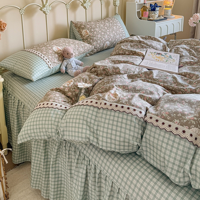 91家纺网 家纺一手货源 找家纺 安莱生活 2025 全棉小碎花刺绣花边款四件套 绿意