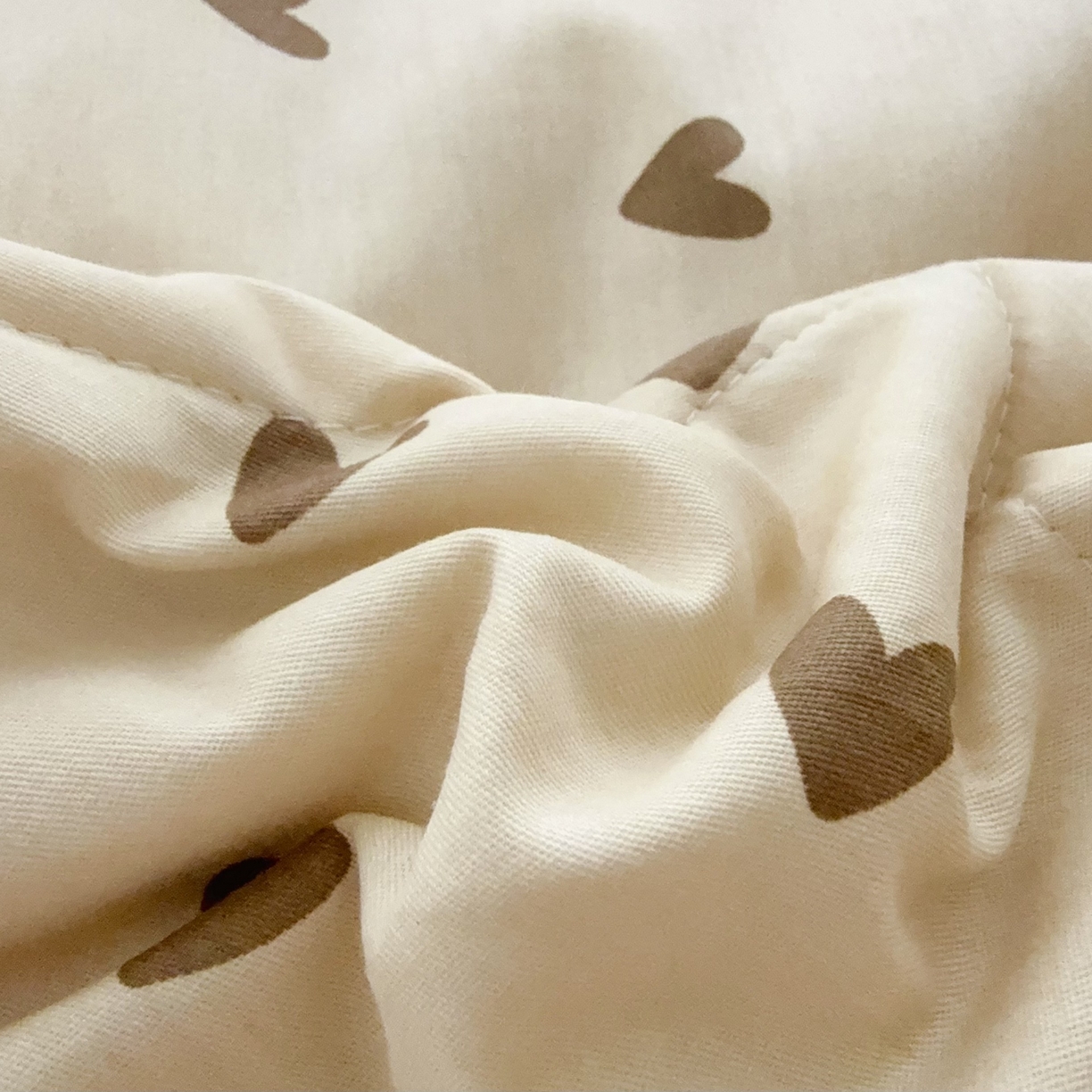 91家纺网 家纺一手货源 找家纺 于果 2025新款全棉纯棉夏被夏凉被空调被四件套 满心欢喜