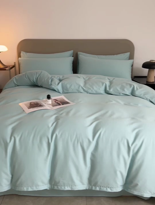 91家纺网 家纺一手货源 找家纺 2025年纯色双拼60支纯棉被套 婴儿蓝