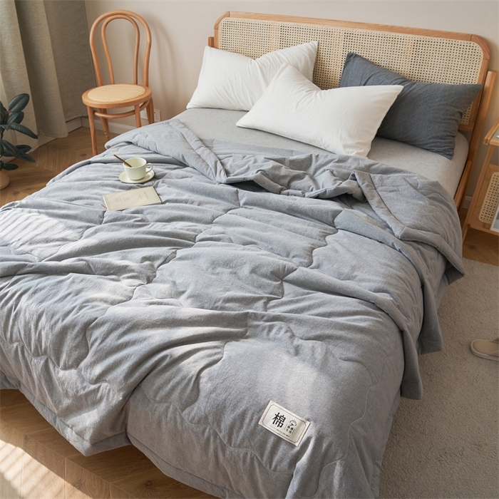 91家纺网 家纺一手货源 找家纺 金鹰 2025新款A类纯棉水洗棉色织棉花夏被全棉空调被夏凉被 浅银灰