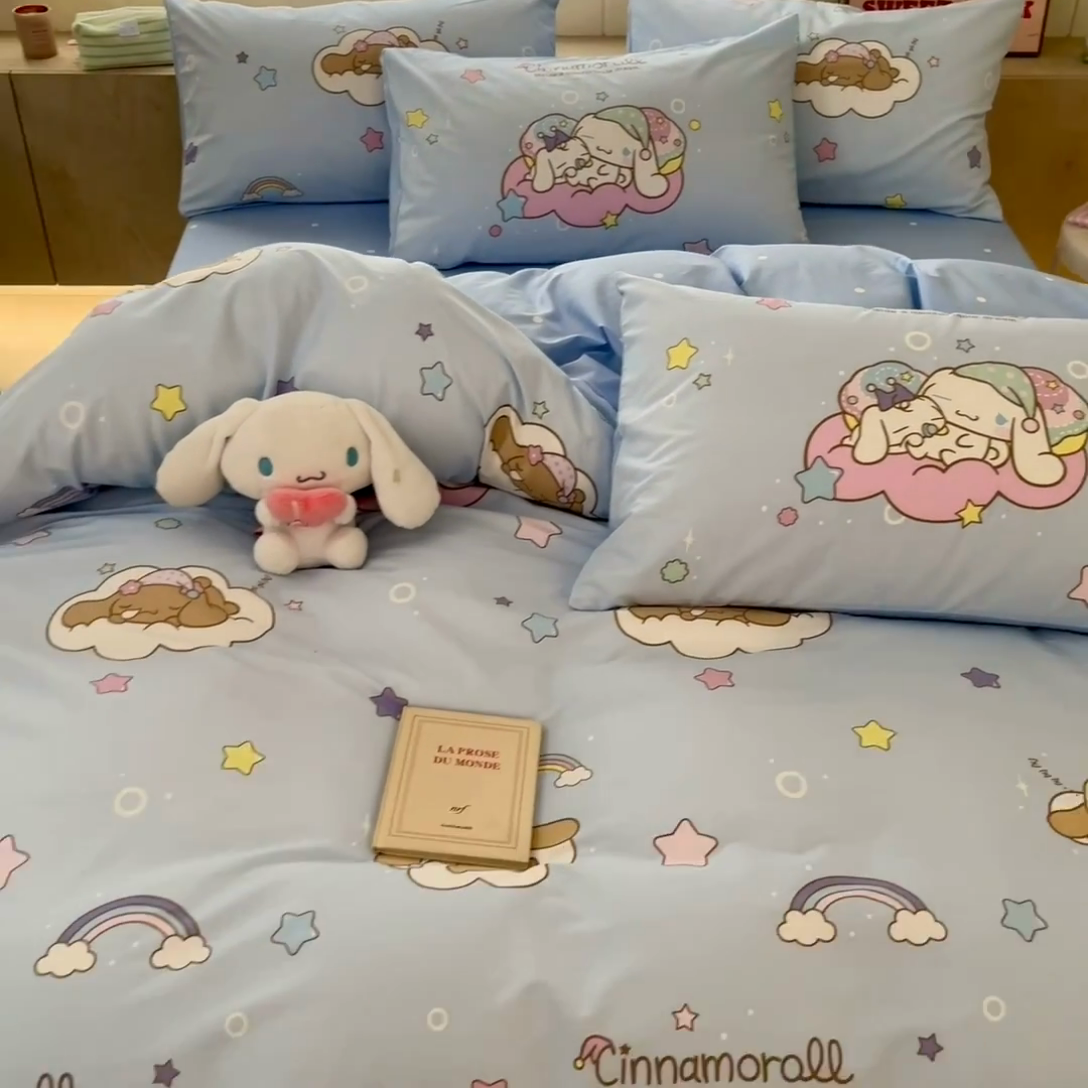 91家纺网 家纺一手货源 找家纺 博雅 2025新款三丽鸥卡通全棉印花小版四件套 彩色星星玉桂狗