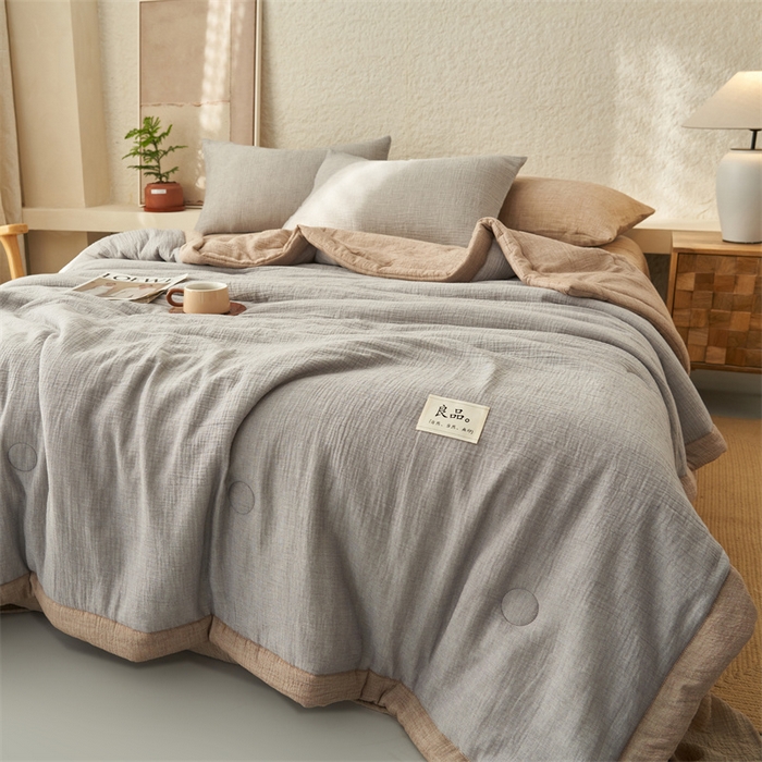 91家纺网 家纺一手货源 找家纺 金鹰2025新款A类纯棉皱皱纱大豆夏被四件套全棉夏凉被空调被 皱皱纱-浅灰