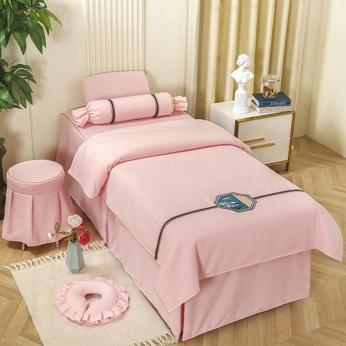 91家纺网 家纺一手货源 找家纺 芙怡 2025春夏新款8023款棉麻绒贴花美 容床罩-花漾系列 花漾-粉