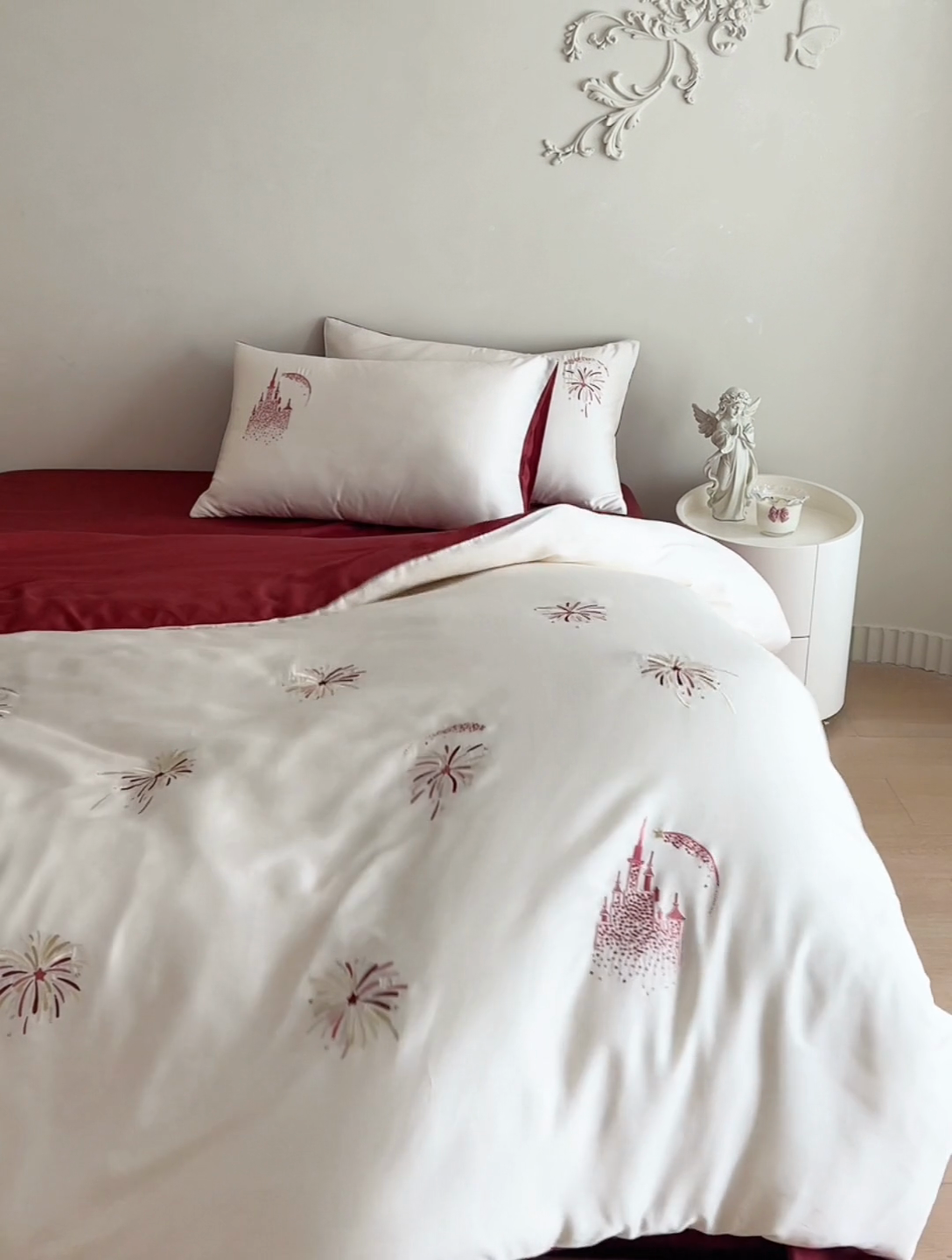 91家纺网 家纺一手货源 找家纺 （总）风向标2025新款60S兰精天丝绣花四件套