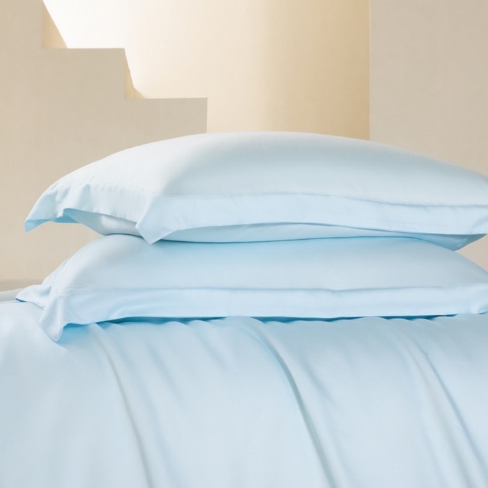 91家纺网 家纺一手货源 找家纺 涵宸家纺  2025新款天丝-天丝棉-纯色单枕套-场景2 枕套-海天兰