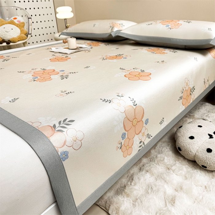 91家纺网 家纺一手货源 找家纺 雯豆2025夏季新品冰藤印花凉席三件套平铺绑带款冰丝凉席三件套 冰藤席-绑带款-邂逅