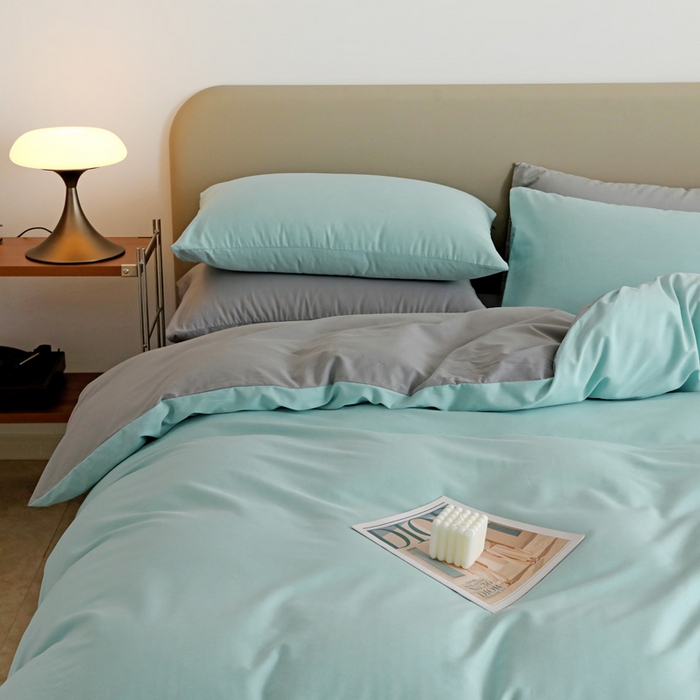 91家纺网 家纺一手货源 找家纺 2025年纯色双拼60支纯棉被套 婴儿蓝+浅灰