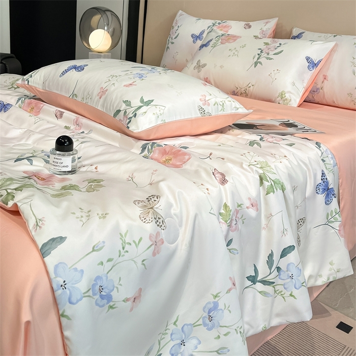 91家纺网 家纺一手货源 找家纺 笙意家纺  2025新款水洗真丝数码印花暗盒款夏被 蝶舞花