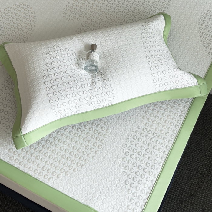 91家纺网 家纺一手货源 找家纺 慕尚家纺 2025新款泡泡大PE提花软席 小桃心 白绿