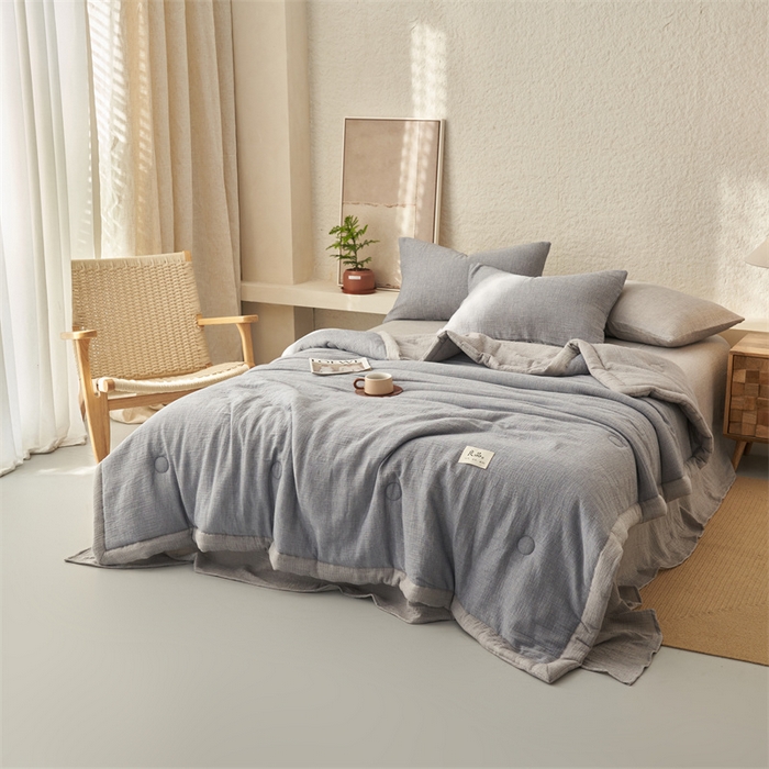 91家纺网 家纺一手货源 找家纺 金鹰2025新款A类纯棉皱皱纱大豆夏被四件套全棉夏凉被空调被 皱皱纱-复古蓝