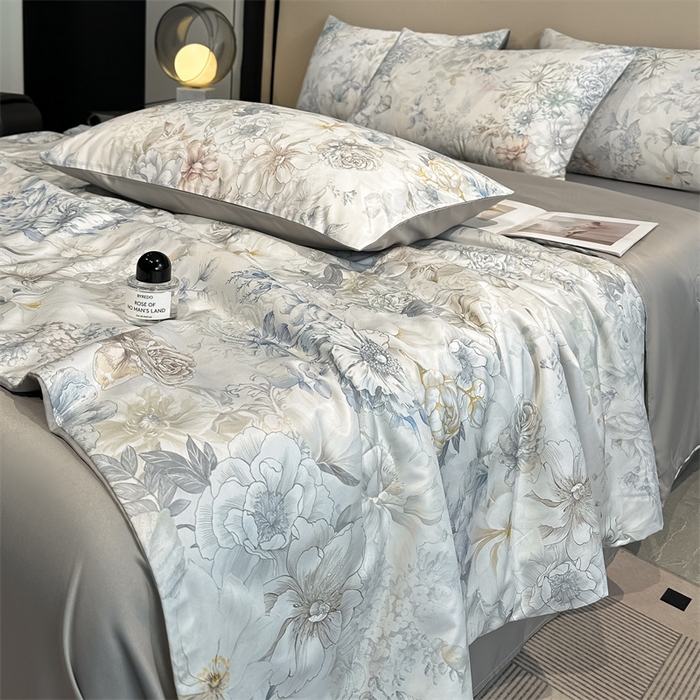 91家纺网 家纺一手货源 找家纺 笙意家纺  2025新款水洗真丝数码印花暗盒款夏被 黛西