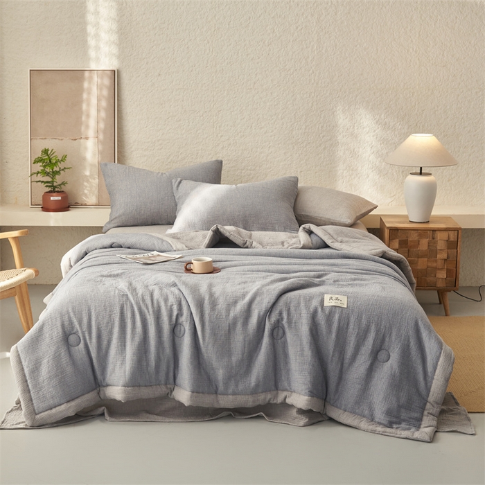 91家纺网 家纺一手货源 找家纺 金鹰2025新款A类纯棉皱皱纱大豆夏被四件套全棉夏凉被空调被 皱皱纱-复古蓝