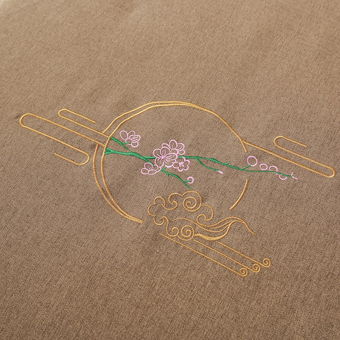 91家纺网 家纺一手货源 找家纺 芙怡 2025春夏新款8023款棉麻绒美 容床罩-花颜系列 花颜-浅咖