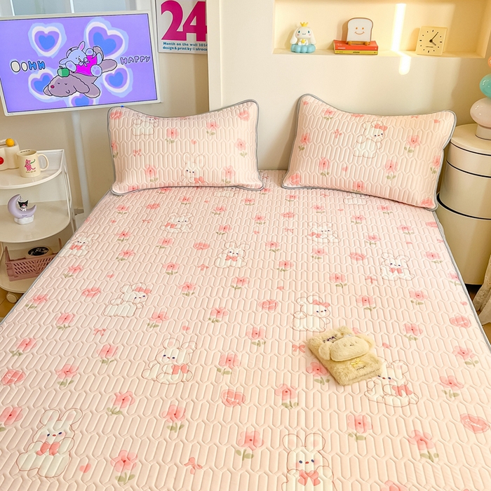 91家纺网 家纺一手货源 找家纺 川悦生活 2025新款小阪凉感丝印花凉席 香甜小兔