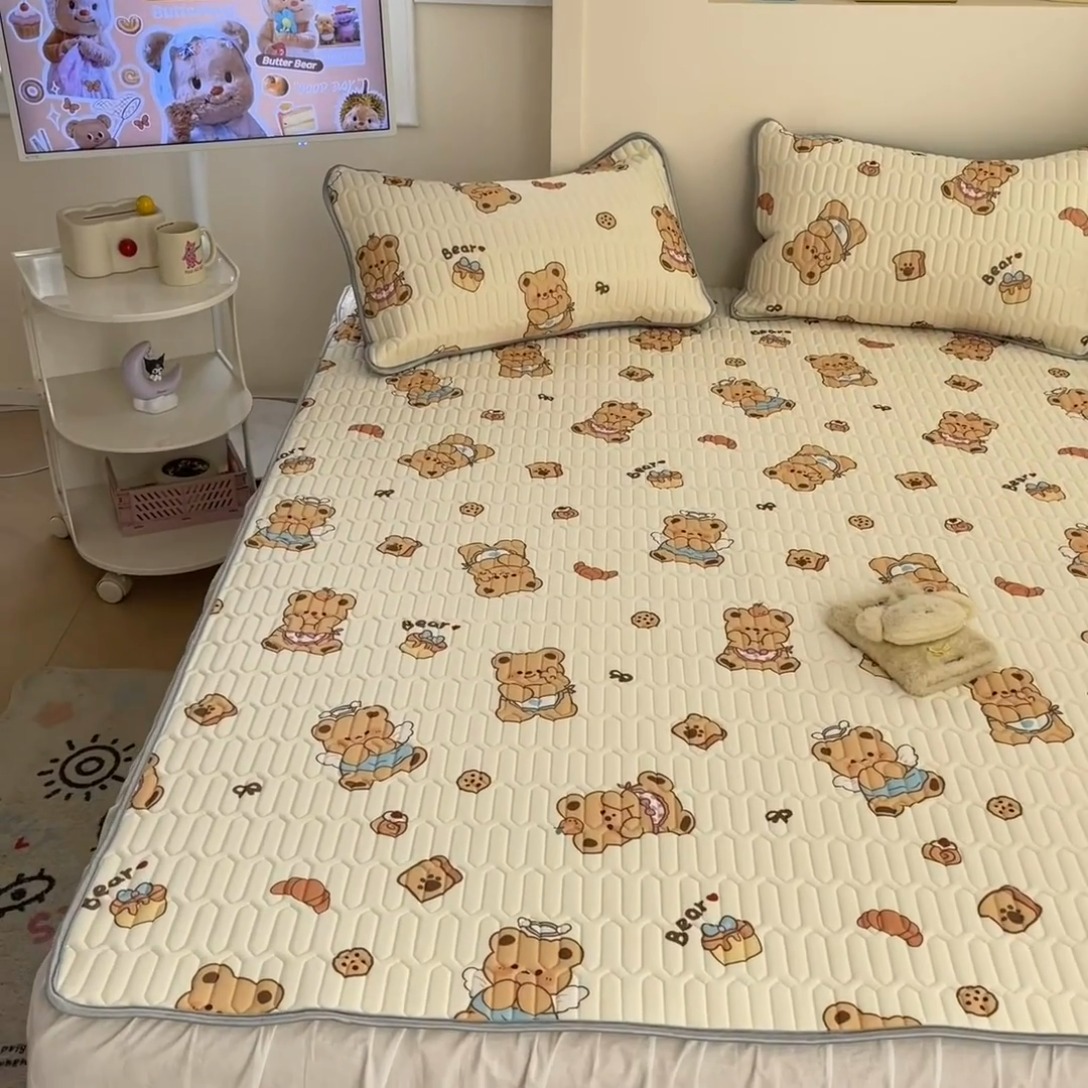 91家纺网 家纺一手货源 找家纺 川悦生活 2025新款小阪凉感丝印花凉席 奶芙熊