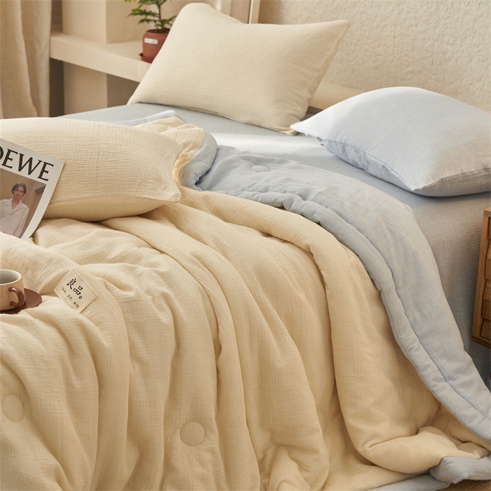 91家纺网 家纺一手货源 找家纺 金鹰2025新款A类纯棉皱皱纱大豆夏被四件套全棉夏凉被空调被 皱皱纱-米黄