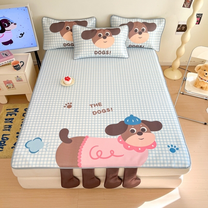 91家纺网 家纺一手货源 找家纺 莱米家纺 2025新款大版数码碳光冰丝席 快乐狗