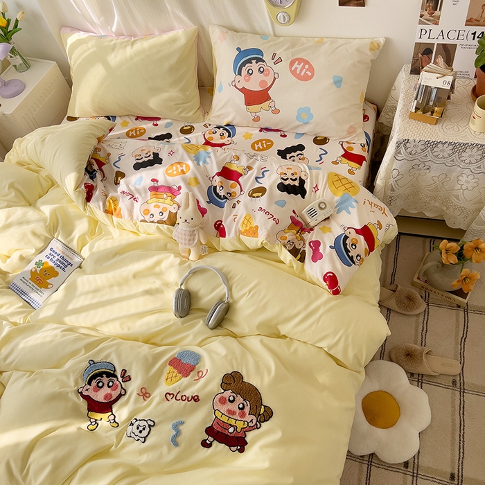 91家纺网 家纺一手货源 找家纺 一霖家纺 2025新款2025新款高克重云朵棉数码印花＋毛巾绣四件套新新与葵葵