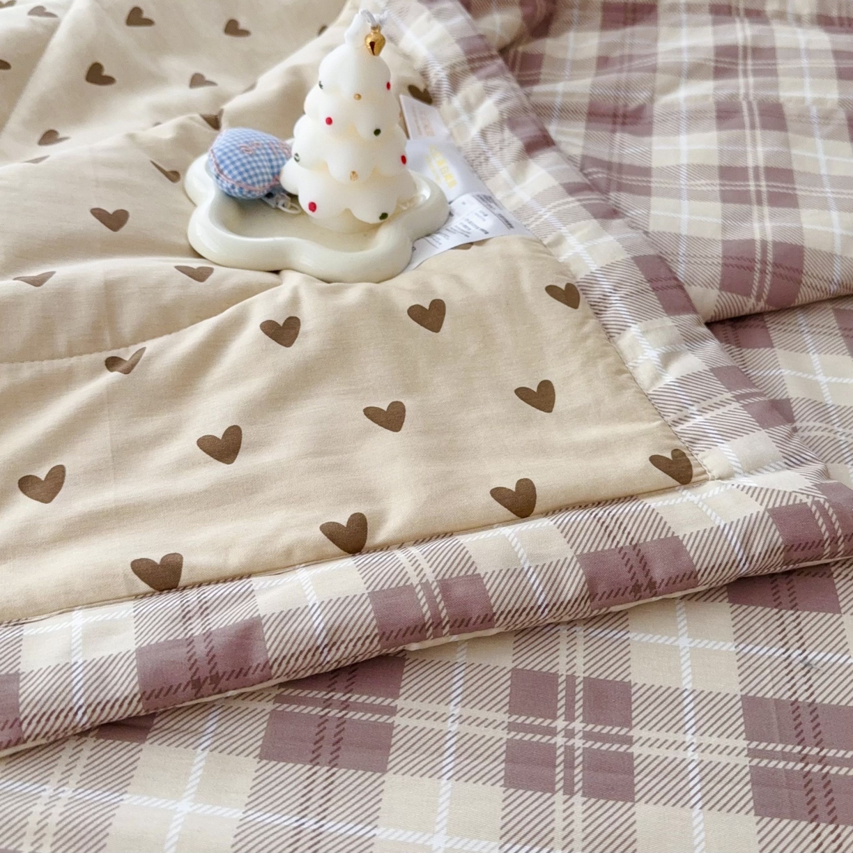 91家纺网 家纺一手货源 找家纺 于果 2025新款全棉纯棉夏被夏凉被空调被四件套 满心欢喜