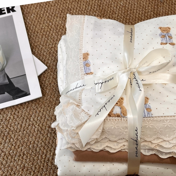 91家纺网 家纺一手货源 找家纺 荣轩家居 2025新款全棉双层纱镂空花边工艺款四件套蜜芽-熊