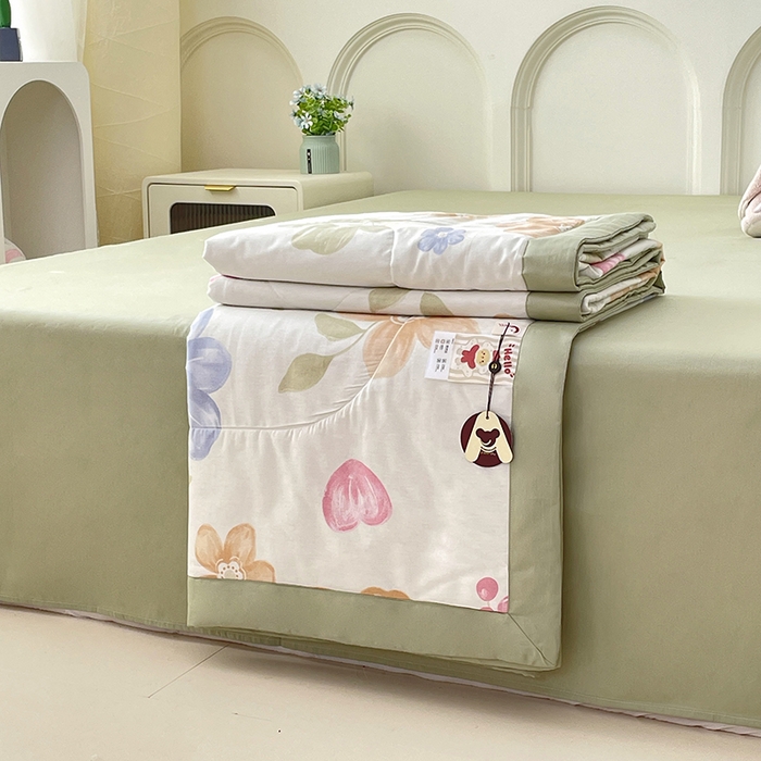 91家纺网 家纺一手货源 找家纺 宜家坊 2025新款全棉夏被碎花卡通小清新简约纯棉夏凉被夏被四件套三件套 云锦花卉