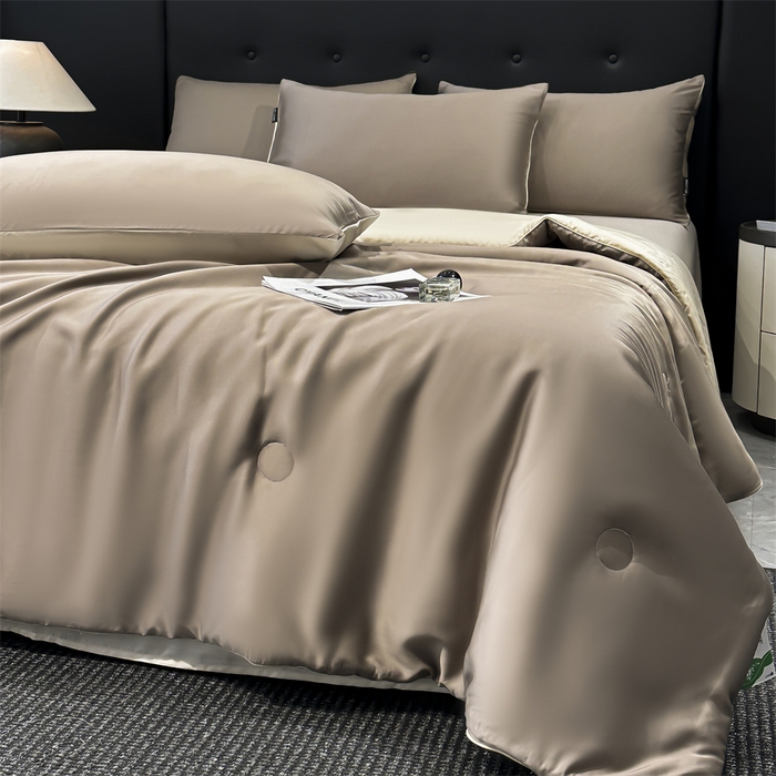 91家纺网 家纺一手货源 找家纺 金鹰 2025新款A类莱赛尔50天丝拼色空调被大豆夏被四件套 咖色