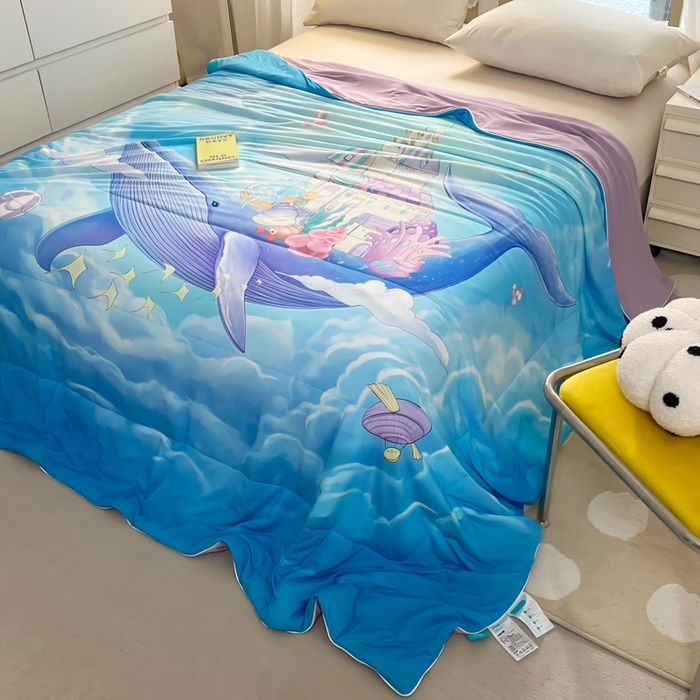 91家纺网 家纺一手货源 找家纺 大世界被王 2025年新款大版印花卡通凉感丝夏被 海底萌宠-兰