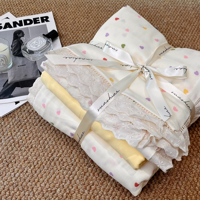 91家纺网 家纺一手货源 找家纺 荣轩家居 2025新款全棉双层纱镂空花边工艺款四件套橘子海盐