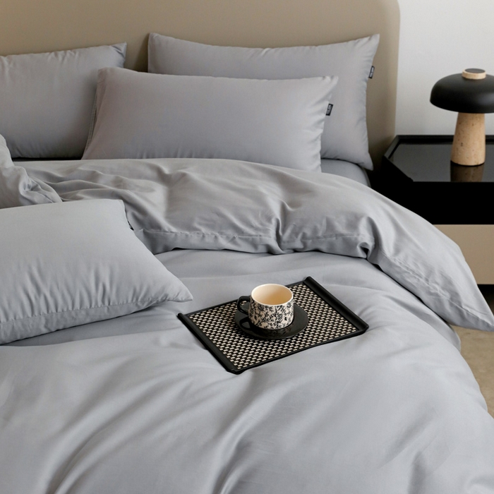 91家纺网 家纺一手货源 找家纺 2025年纯色双拼60支纯棉被套 浅灰