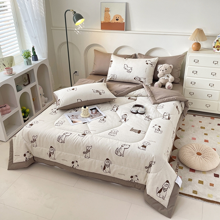 91家纺网 家纺一手货源 找家纺 宜家坊 2025新款全棉夏被碎花卡通小清新简约纯棉夏凉被夏被四件套三件套 休闲狗