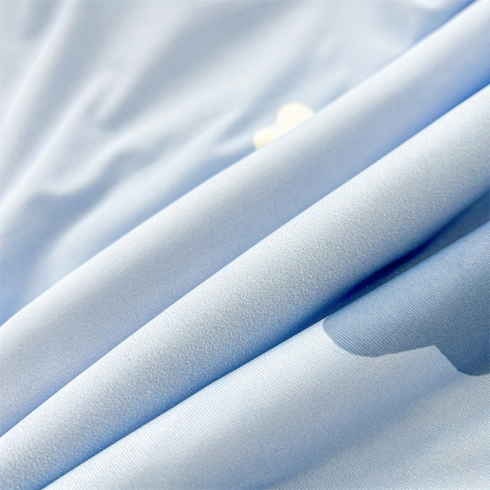 91家纺网 家纺一手货源 找家纺 雯豆2025夏季新品冰丝碳光凉席+凉感丝印花夏被四件套卡通小清新绑带席子四件套 冰丝夏被四件套-浩瀚星辰