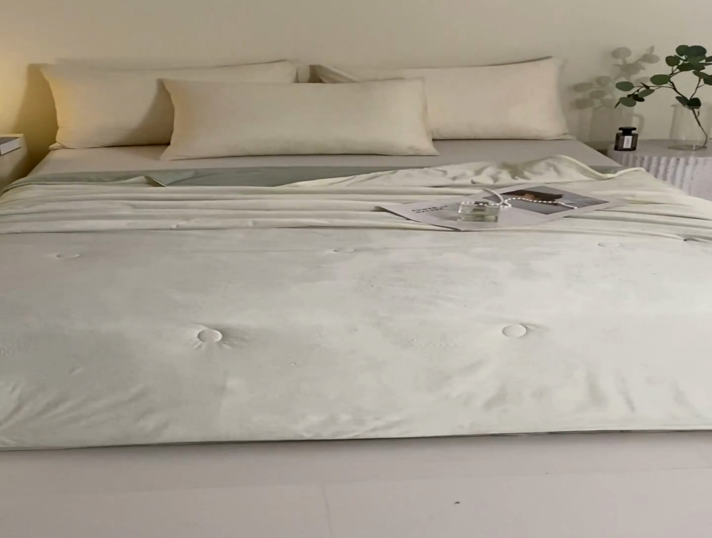 91家纺网 家纺一手货源 找家纺 品乐家纺 2025新款凉感A类可水洗抗菌冰冰被夏被夏凉被空调被被子被芯 冰冰被米纹+绿