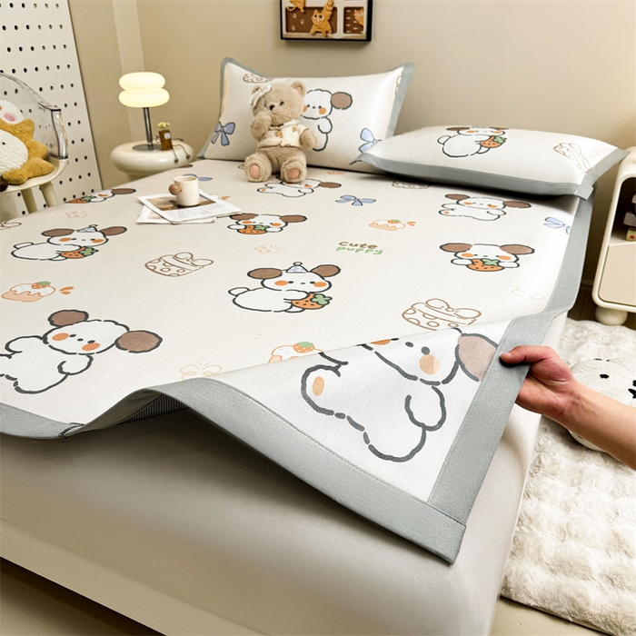 91家纺网 家纺一手货源 找家纺 雯豆2025夏季新品冰藤印花凉席三件套平铺绑带款冰丝凉席三件套 冰藤席-绑带款-熊熊幻想