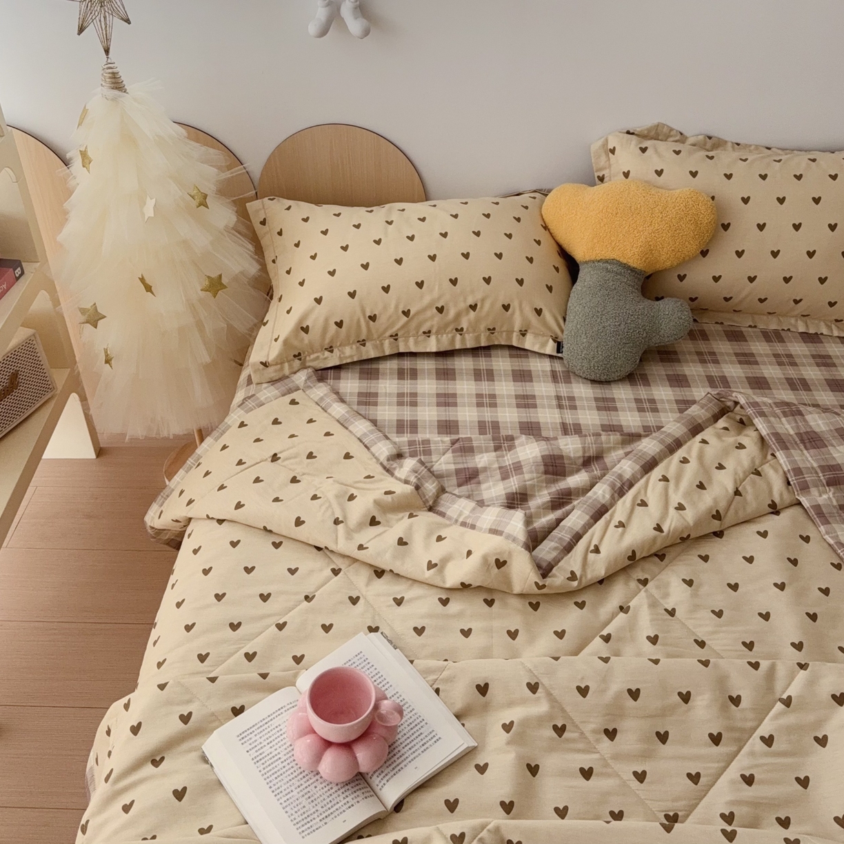 91家纺网 家纺一手货源 找家纺 于果 2025新款全棉纯棉夏被夏凉被空调被四件套 满心欢喜