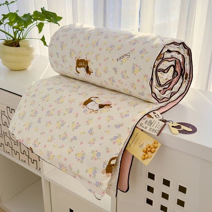 91家纺网 家纺一手货源 找家纺 贝扬思 2025新款水洗皱皱纱系列夏被夏凉被空调被（风格一） 小狗恋雨