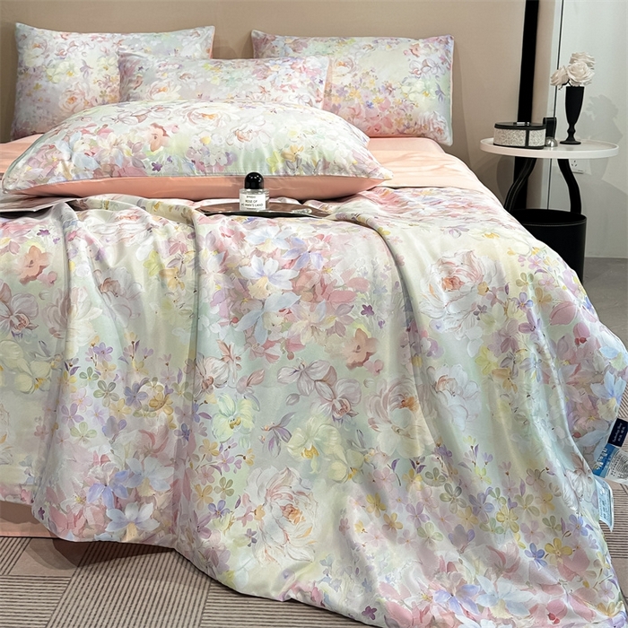 91家纺网 家纺一手货源 找家纺 笙意家纺  2025新款水洗真丝数码印花暗盒款夏被 浮翠流梦