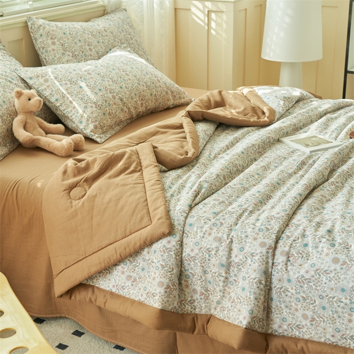 91家纺网 家纺一手货源 找家纺 金鹰 2025新款A类纯棉双层纱大豆夏被四件套全棉夏凉被空调被 花海