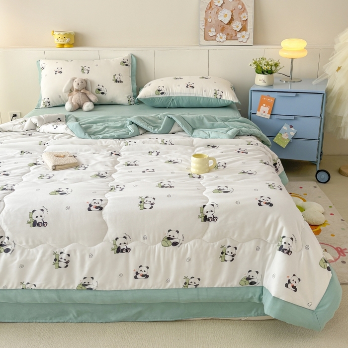 91家纺网 家纺一手货源 找家纺 梦舒羽2025新款小清新系列水洗棉夏被 熊有成竹