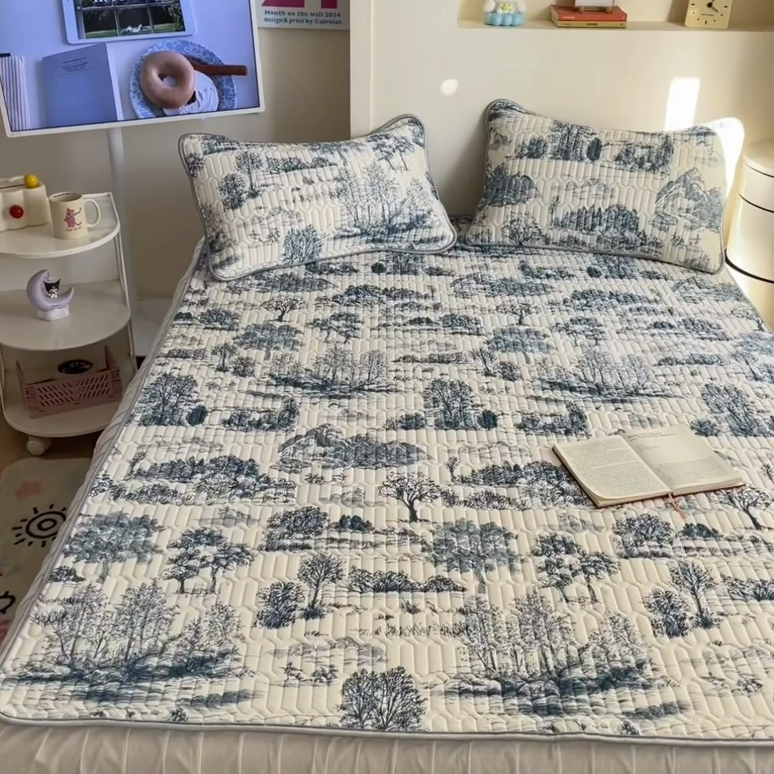 91家纺网 家纺一手货源 找家纺 川悦生活 2025新款小阪凉感丝印花凉席 尼欧-藏青