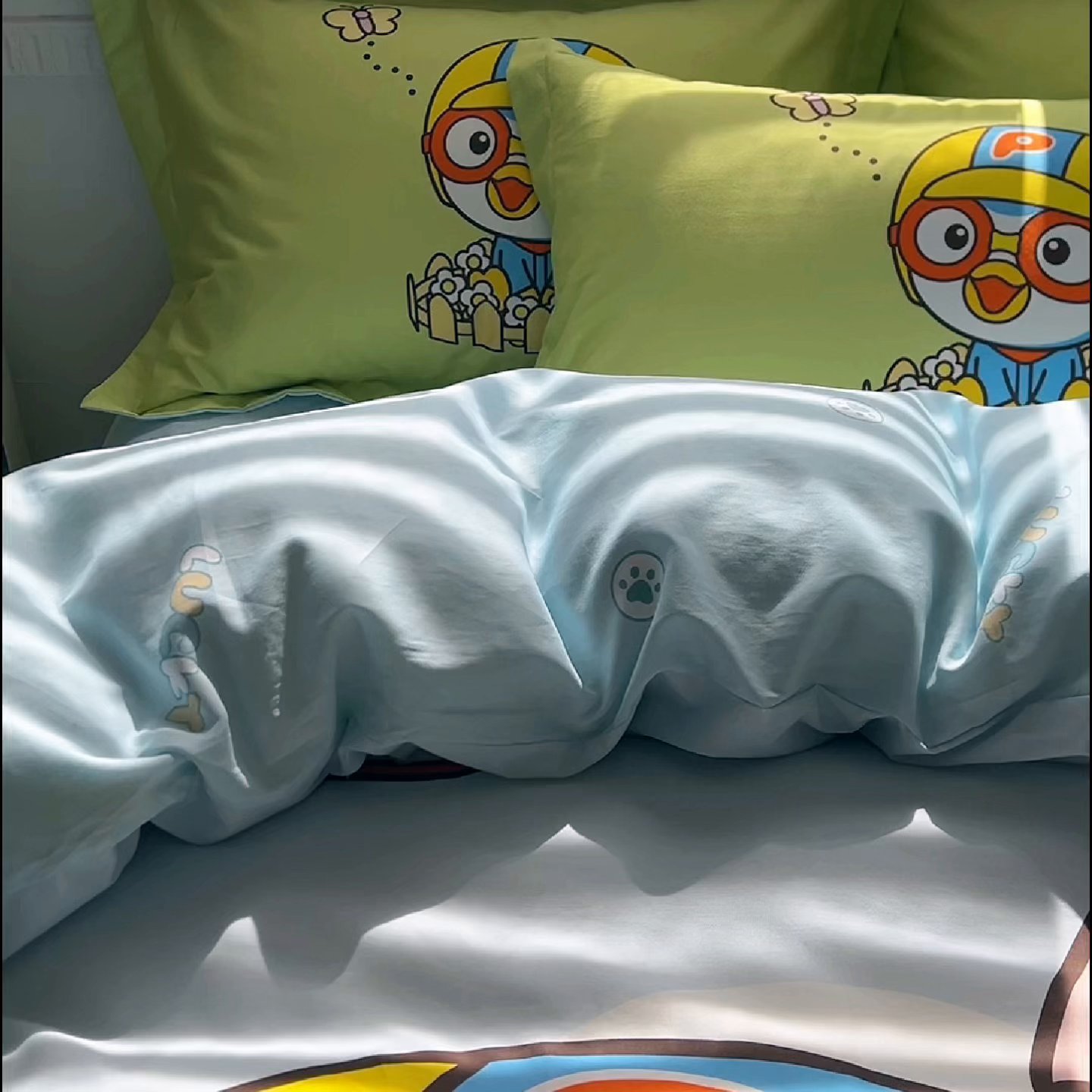 91家纺网 家纺一手货源 找家纺 浩诚 2025新款啵乐乐正版授权全棉纯棉四件套 春游