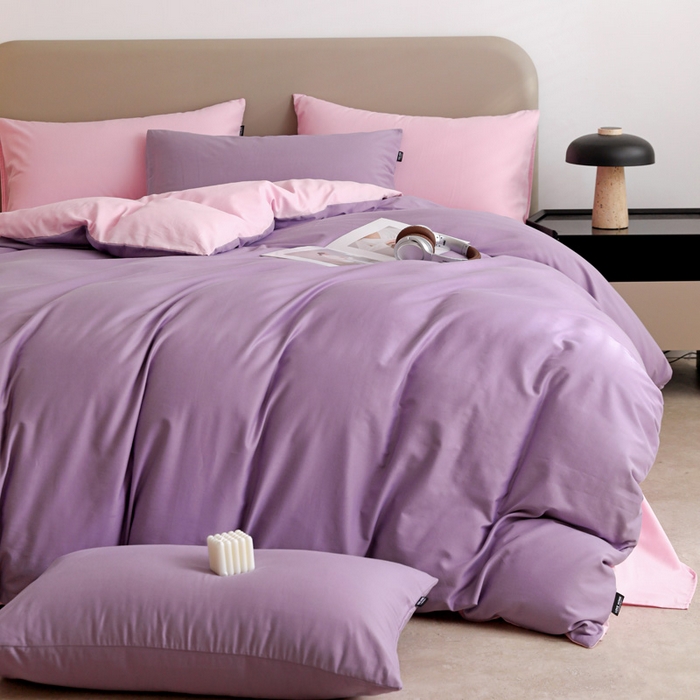 91家纺网 家纺一手货源 找家纺 2025年纯色双拼60支纯棉被套 丁香紫+白桃粉